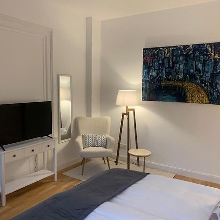 Charmante Altbauwohnung Weinheim Exterior foto